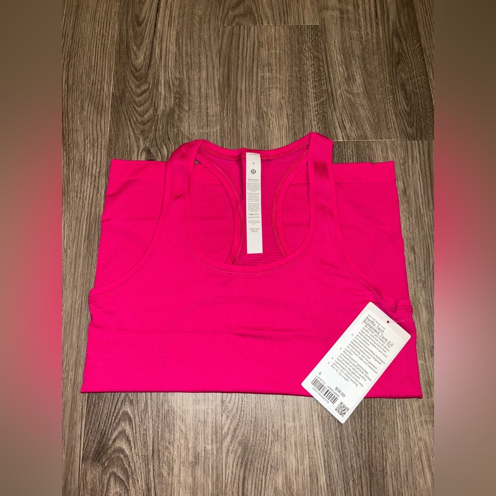 Lululemon Swiftly Tank 2.0-Brand New with Tags-Jewelled Magenta-Size 6 🩷
